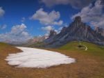 Dolomites._Probably_most_beautiful_mountains_in_the_world_02.jpg